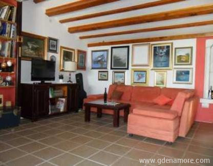 Appartamenti Picasso, alloggi privati a Komiža, Croazia